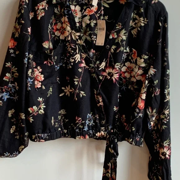 Anthropologie Pilcro Cropped Waist-Tie Blouse L - Picture 6 of 12